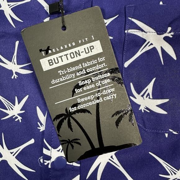 NWT Savage Tacticians Blue White 2nd Amendment Guns Hawaiian Shirt Men’s Size S - Picture 2 of 7